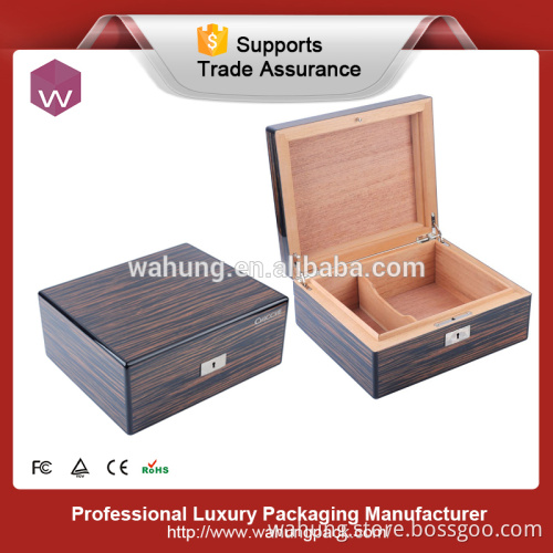 Newest design Cigar humidor wooden Cedar Cigar Box Wholesale